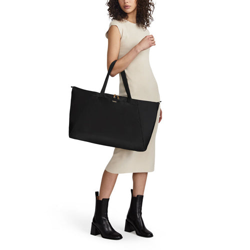 alt image
