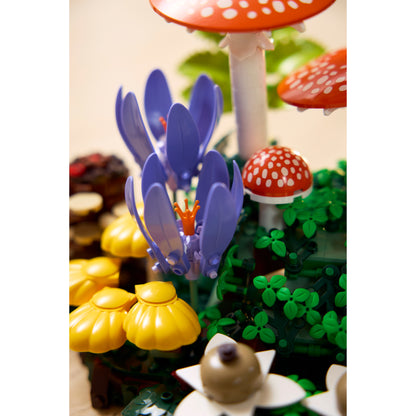 The LEGO® Group Botanicals Woodland Mushrooms Set 11505