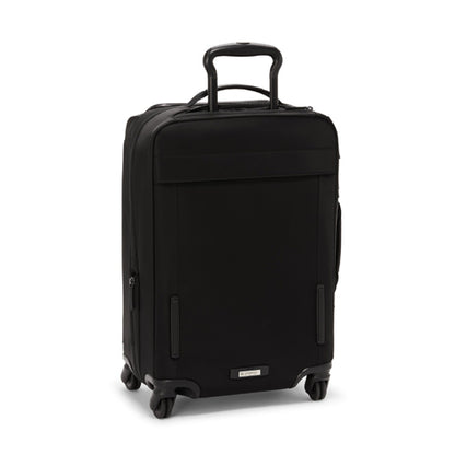 Tumi Voyageur Léger Dual Access Expandable Carry On (International)