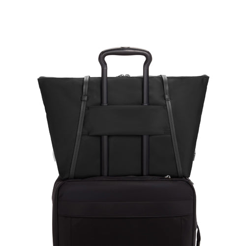 Tumi Voyageur Q Tote