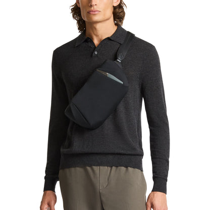 Tumi Axis Medium Sling