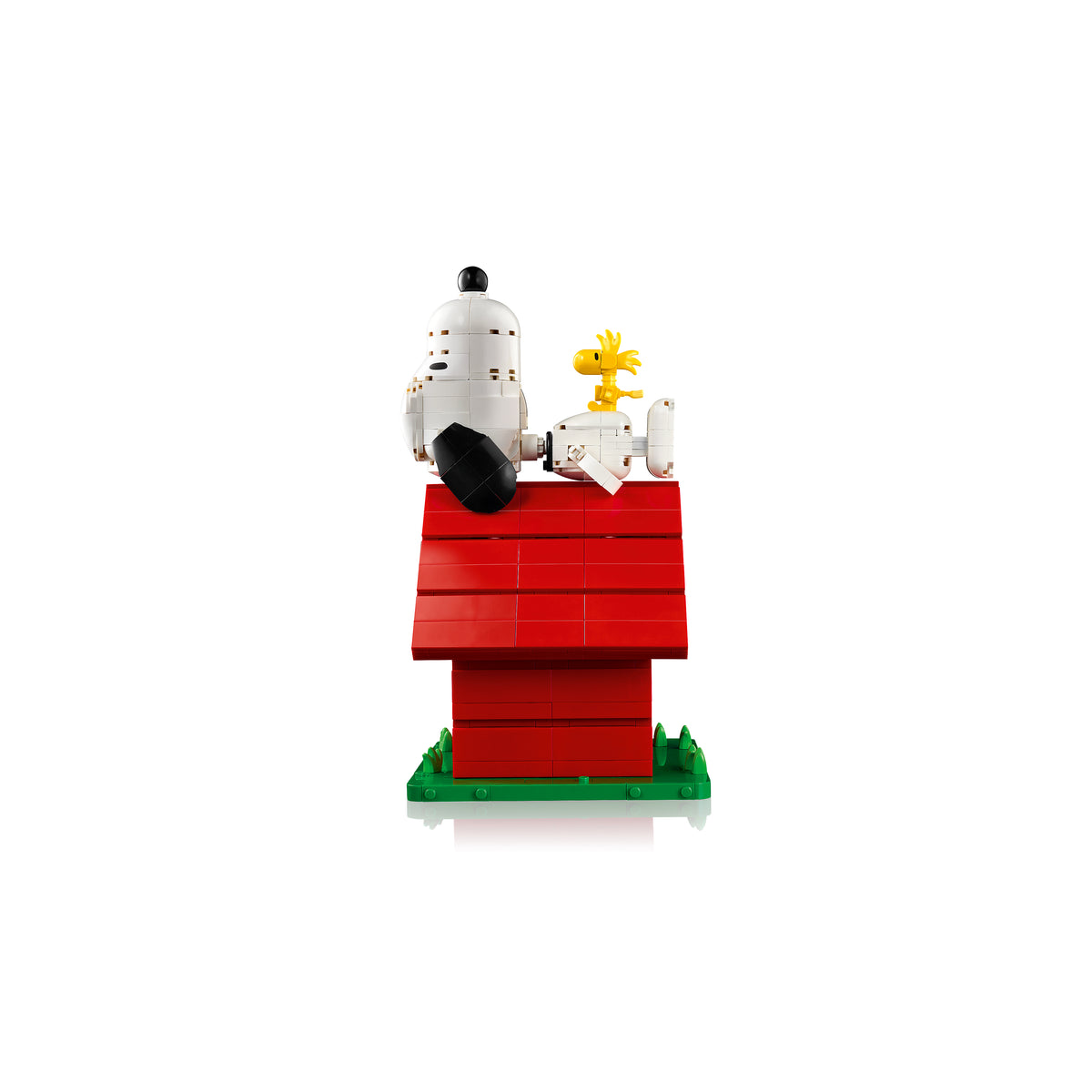 The LEGO® Group Ideas Peanuts: Snoopy's Doghouse Set - 21368