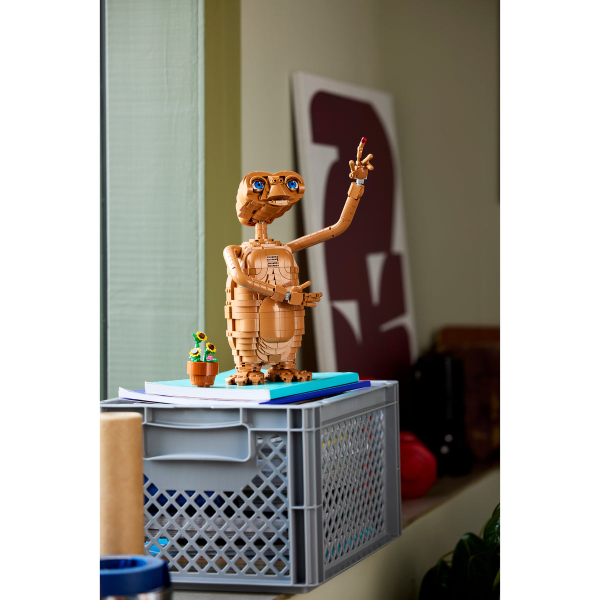 The LEGO® Group Ideas E.T. the Extra-Terrestrial Set 21370