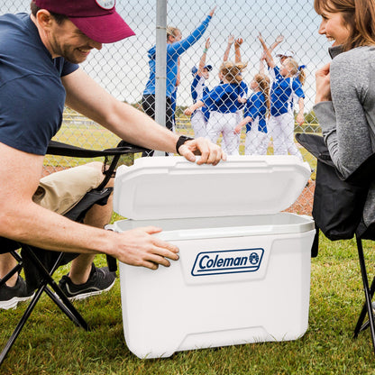 Coleman Classic Series 52-Quart Marine Hard Cooler, 49.2-Litre Capacity