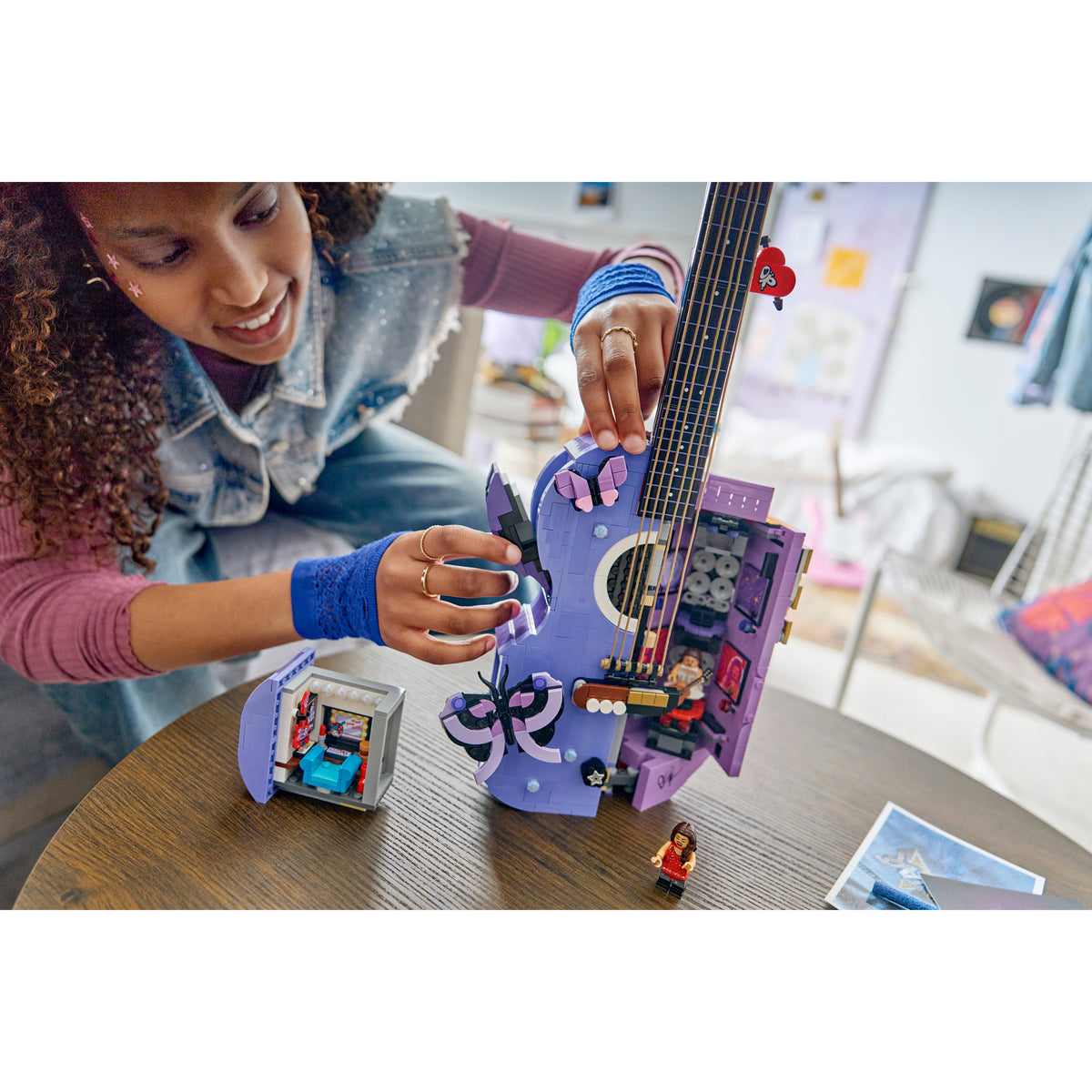 The LEGO® Group Editions Olivia Rodrigo's Dual Guitar Set 43031