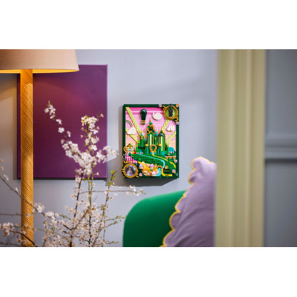 alt image