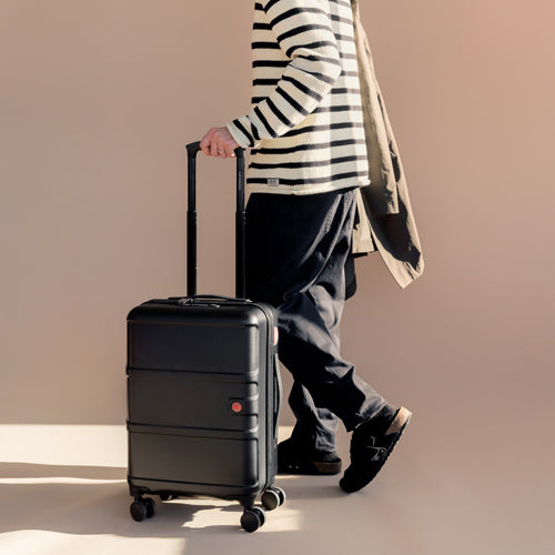 alt image