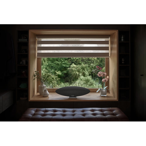 Bowers & Wilkins Zeppelin Pro Edition