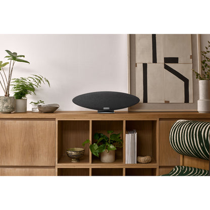 Bowers & Wilkins Zeppelin Pro Edition