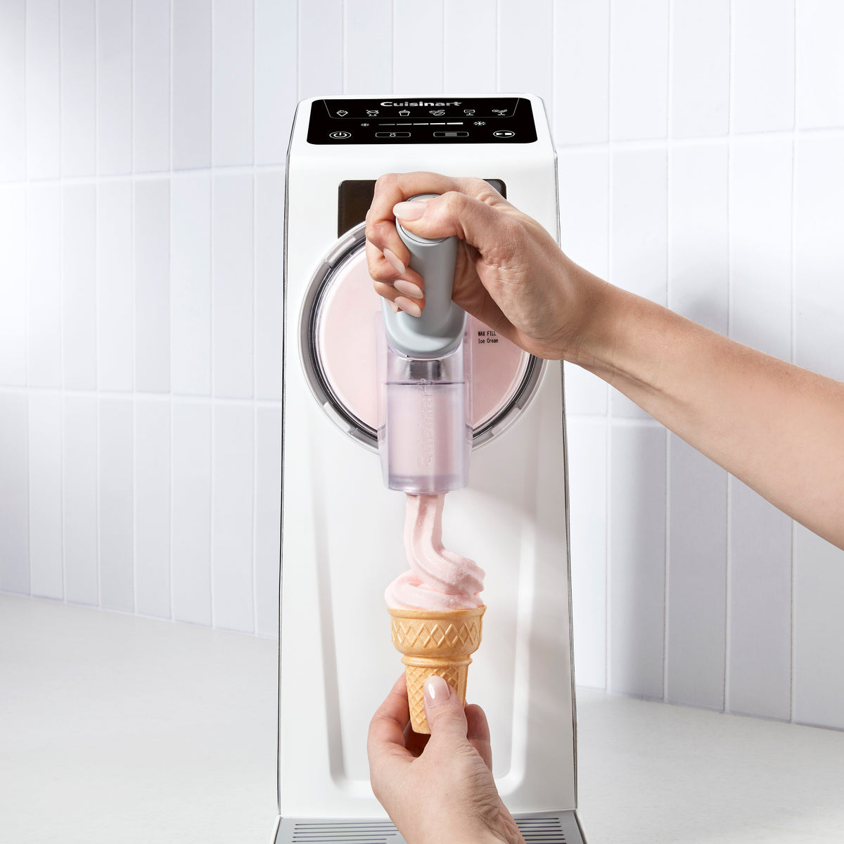 Cuisinart 6-in-1 Slushy & Soft-Serve Maker