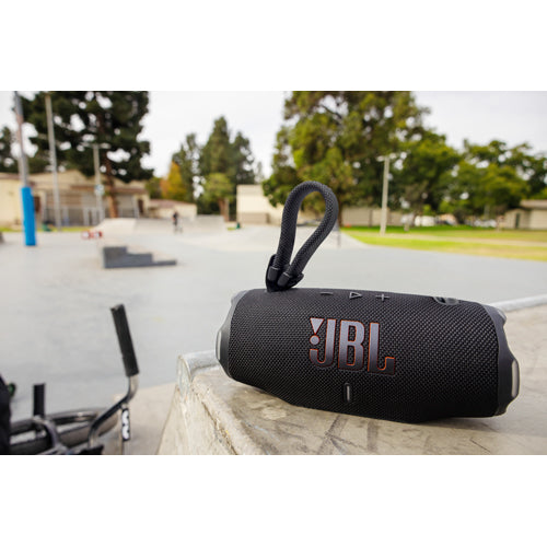 JBL Charge 6