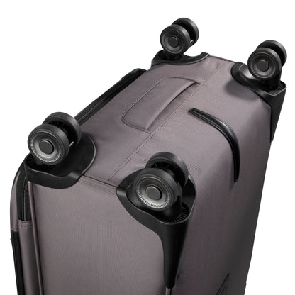 Ricardo Beverly Hills Montecito 3.0 Softside 21 inch Carry On