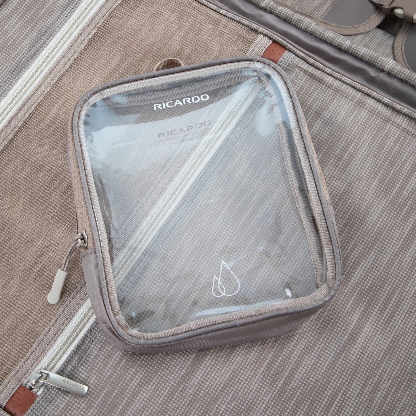 Ricardo Beverly Hills Montecito 3.0 Softside 21 inch Carry On