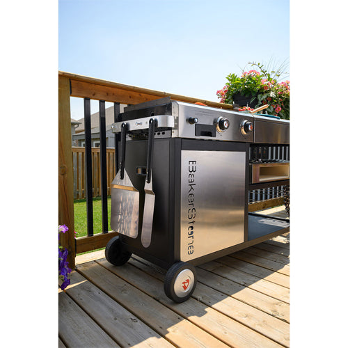 alt image