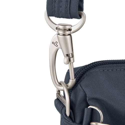 alt image